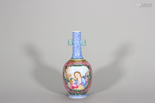 An enamel figure porcelain double-eared vase,Qing Dynasty,Ch...