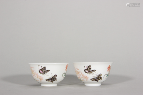 A pair of famille rose flower porcelain tea cups,Qing Dynast...