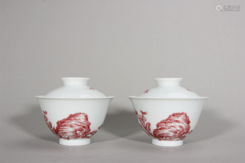 A pair of underglaze red flower patterned porcelain bowls,Qi...