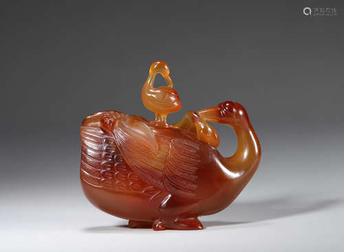 An agate goose shaped zun,Qing Dynasty,China