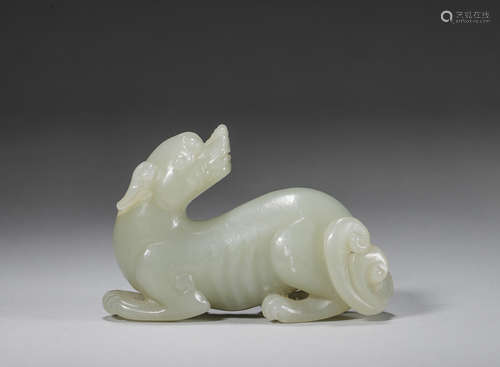 A jade carved beast ornament,Qing Dynasty,China