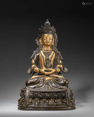 A gilding copper Vajrasattva statue,Qing Dynasty,China