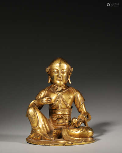 A gilding copper sitting figure statue,Ming Dynasty,China