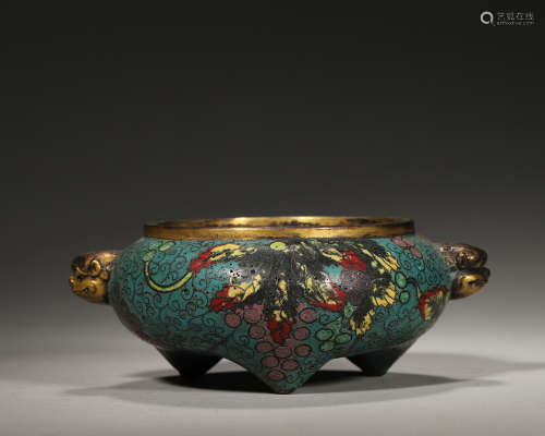 A flower patterned double-eared cloisonne censer,Qing Dynast...