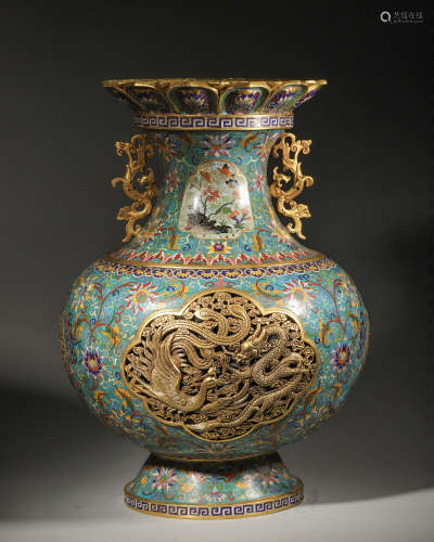 A dragon and phoenix hollowed out gilding cloisonne vase,Qin...