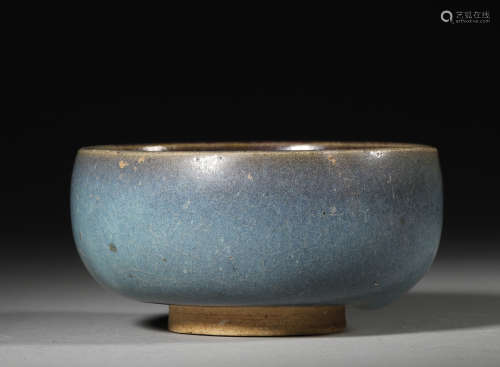 A Jun kiln porcelain bowl,Song Dynasty,China