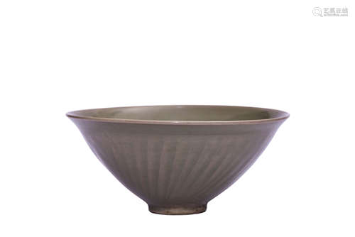 A Carved Yaozhou Celadon Bowl