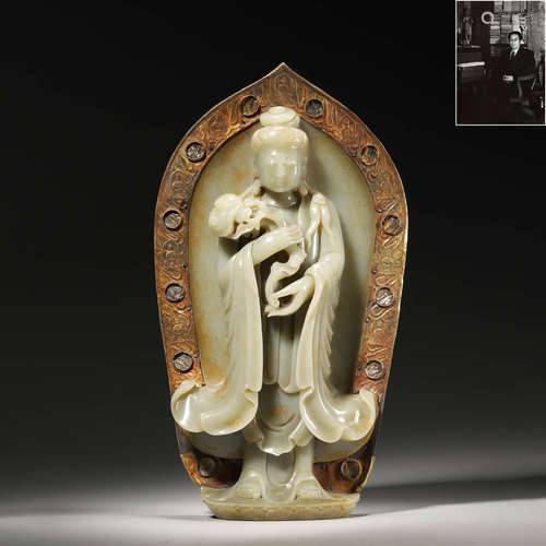 A Hetian Jade Figure Of Guanyin