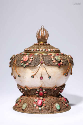 A Gilt-Bronze Gems Inlaid Crystal Jar