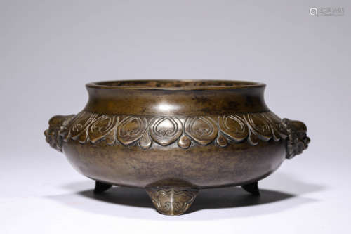 A Bronze Lion Censer