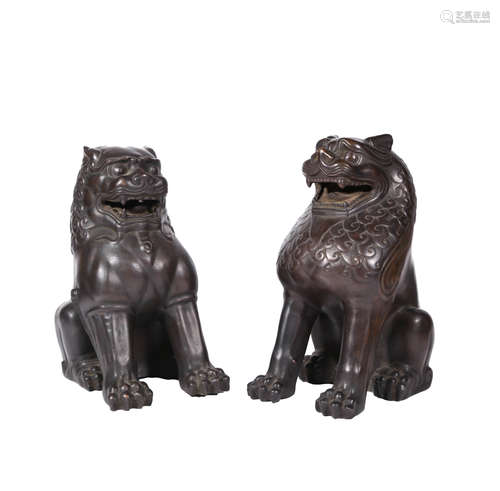 A Pair Of Bronze Auspicious Beast Groups