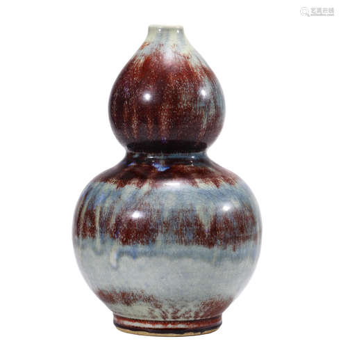 A Flambé-Glazed Double-Gourd Vase