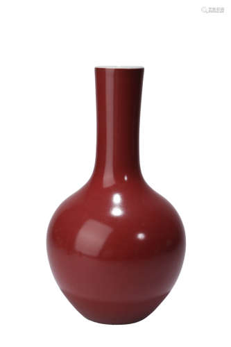 A Red-Glazed Vase, Tianqiuping