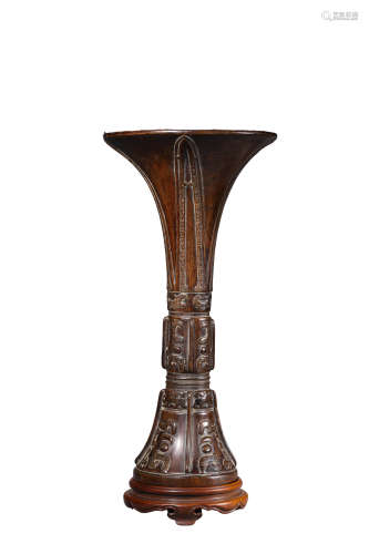 An Eaglewood Gu-Form Vase