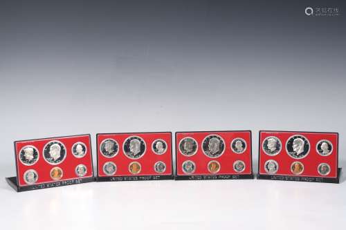 Set 4 Of 1976 US Mint Annual 6 Coin Bicentennial Proof Set