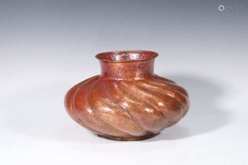 Large Hammered Copper Vessel Pot With Swirl Ribbed