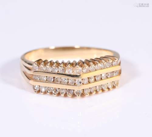 14k Yellow Gold 3-Row Diamond Band Ring Size 7.5