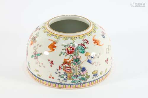 Famille Rose Flower Vase Pattern Porcelain Washer