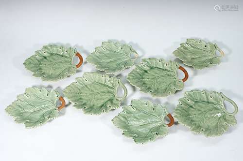 Set 8 Majolica Green Leaf Pottery Dish