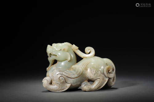 A White Jade Mythical Beast Ornament