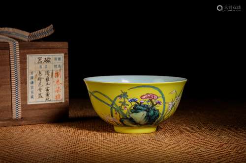 Orchid patterned porcelain bowl Chinese Qing Dynasty