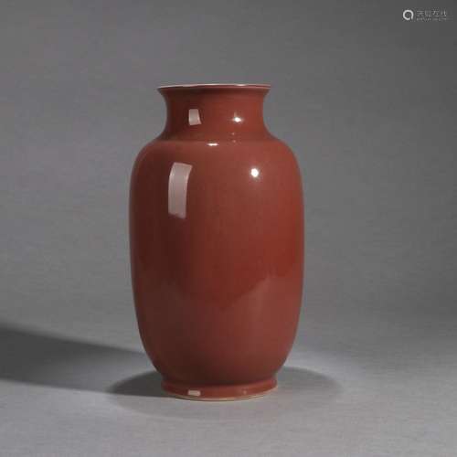 Red vases Chinese Qing Dynasty