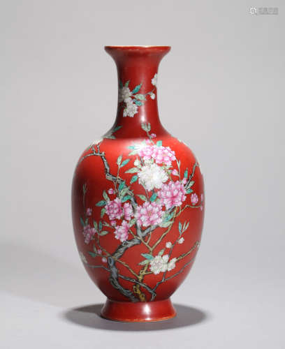 Painted flower porcelain vase Chinese Qing Dynasty