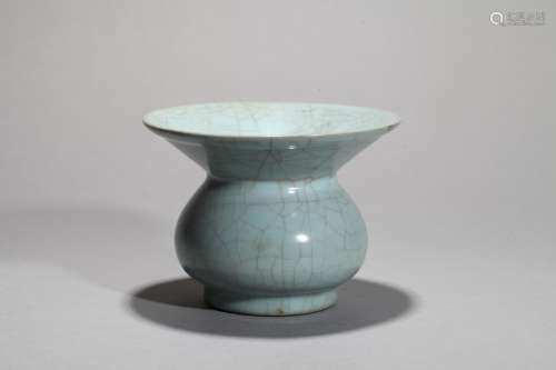 Cyan vase of Song Dynasty China