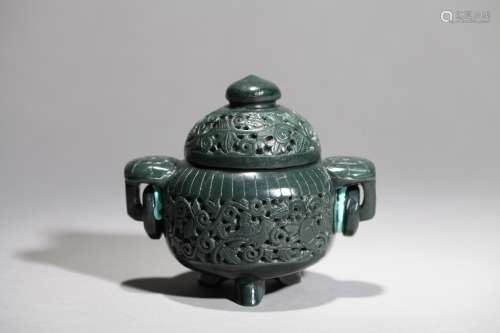 Green jade incense burner Chinese Qing Dynasty