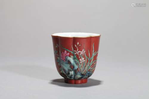 Colorful cup painted flowers Chinese Qing Dynasty
