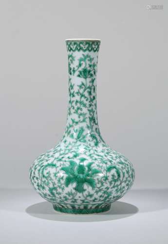 Green colored bottle Chinese Qing Dynasty