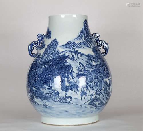 Blue and white deer porcelain vase Chinese Qing Dynasty