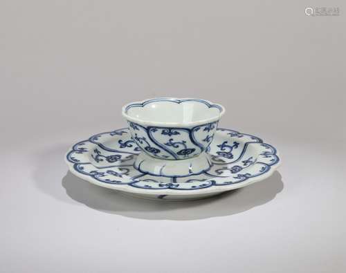 A pair of blue and white cups Chinese Ming Dynasty