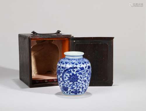 Blue and white flower patterned small jar Chinese Qing Dynas...