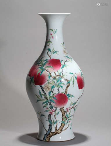 Colorful Peach Bottle Chinese Qing Dynasty