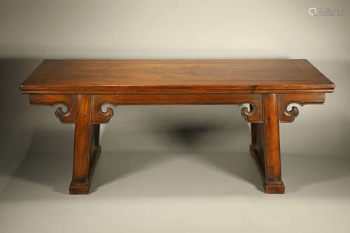 Chinese Huanghuali Wood with Carved Dragon Pattern Table