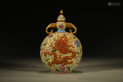 Drawing Enamel Dragon with Flower Pattern Porcelain Vase