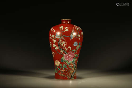 Red Base Flower with Bird Pattern Porcelain Vase