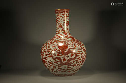 Orange Drawing Dragon Pattern Porcelain Tianqiu Vase