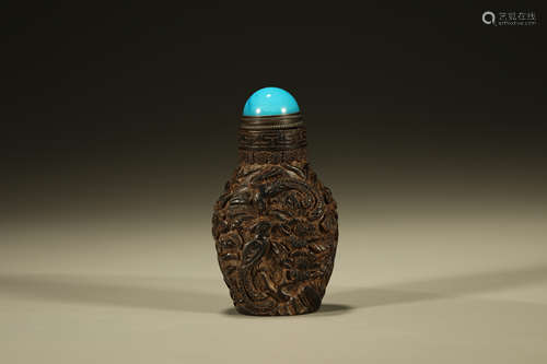 Agarwood Carved Bird with Flower Pattern Snuff Bottle