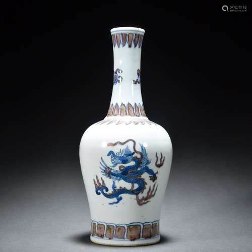 Red in Glazed Blue and White Dragon Pattern Porcelain Vase