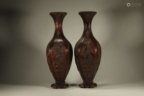 Pair of Agarwood Carved Flower Pattern Vase