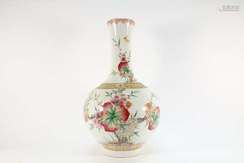 Famille Rose Peach Pattern Porcelain Vase