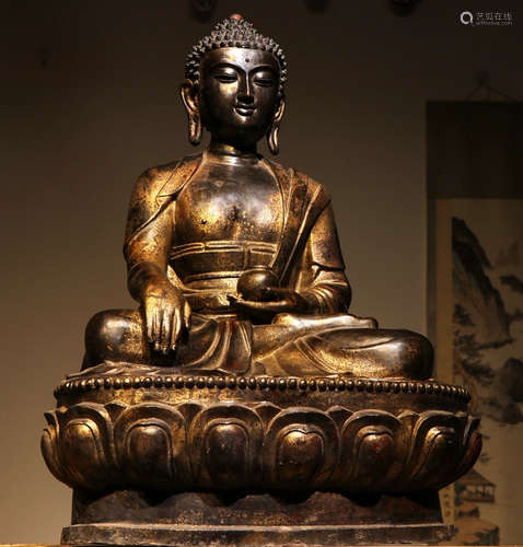 Gilt Bronze Shakyamuni Figure