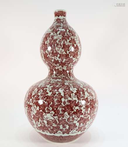 Red in Glazed Gourd Pattern Porcelain Gourd Vase