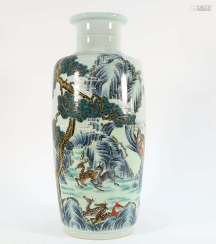 Famille Rose Deer Pattern Porcelain Vase