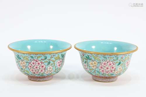 Pair of Famille Rose Flower Pattern Porcelain Bowl