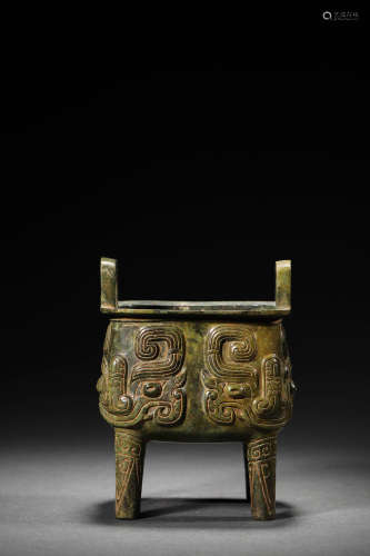 A Bronze Ding-Form Censer