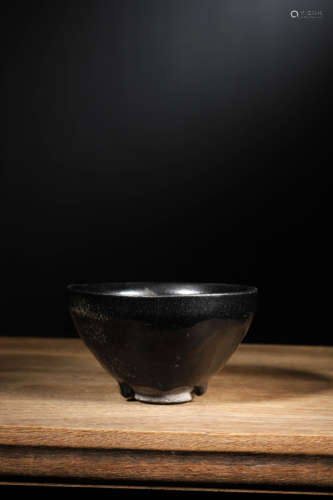 A JIAN KILN INCISED DRAGON TEA BOWL