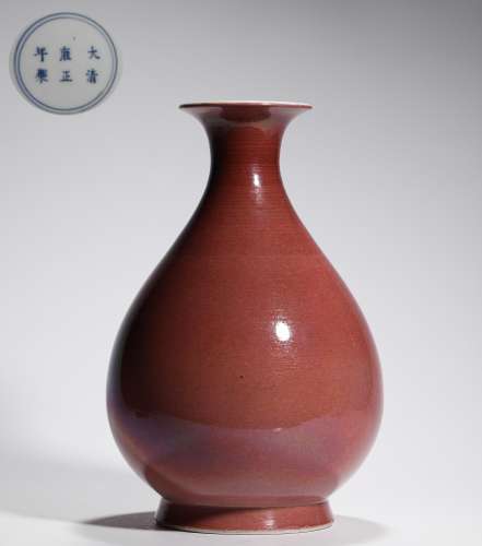 清代红油瓷瓶